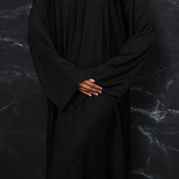 Chic Abaya by Noor