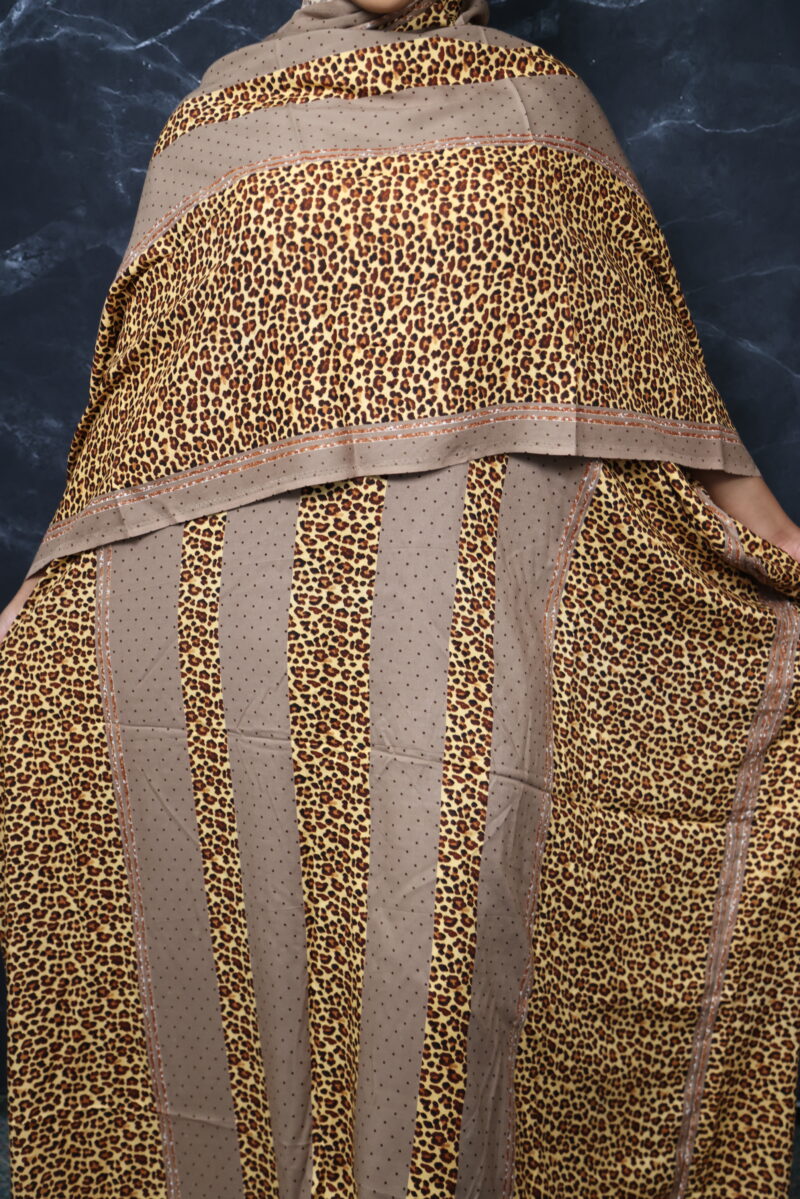 Elegant Scarf by Amira - Image 7